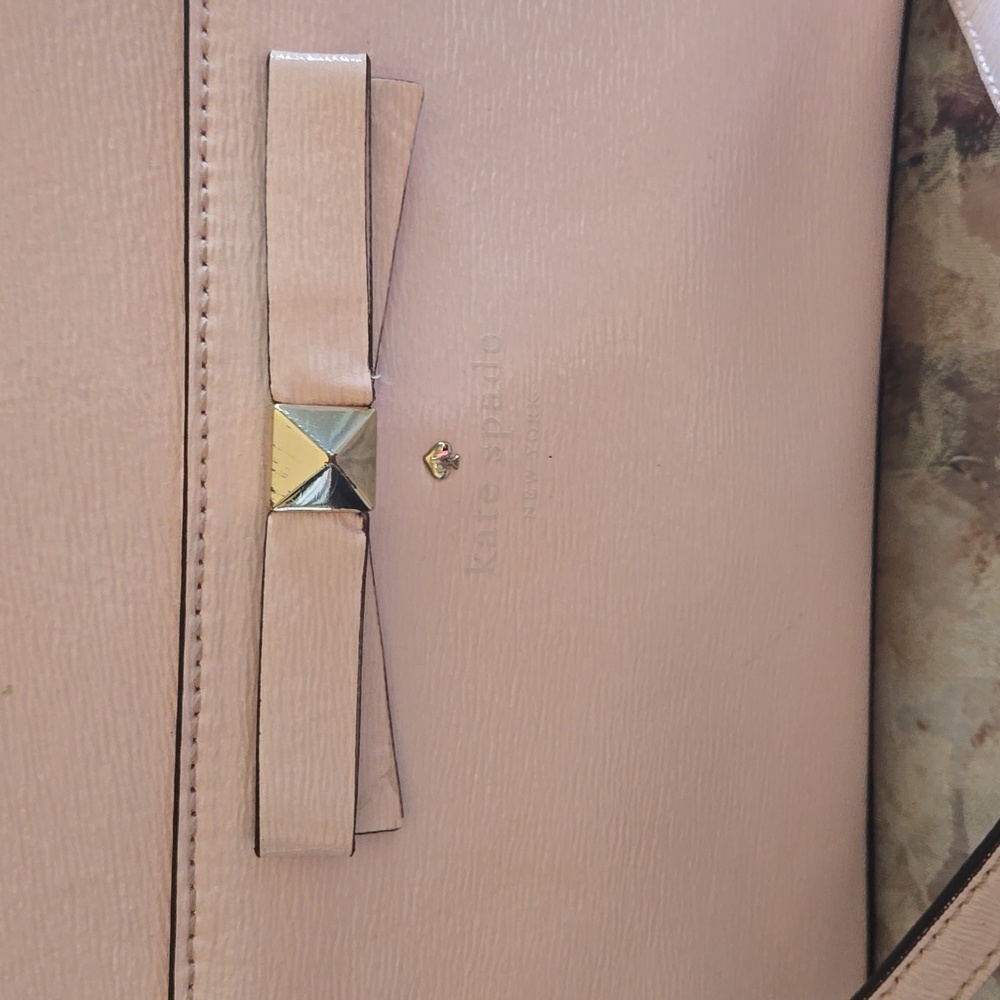 Kate Spade Crossbody - Picture 2 of 16